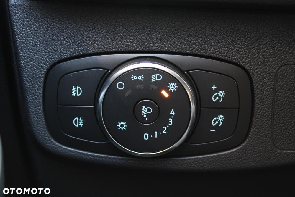 Ford Focus - 13