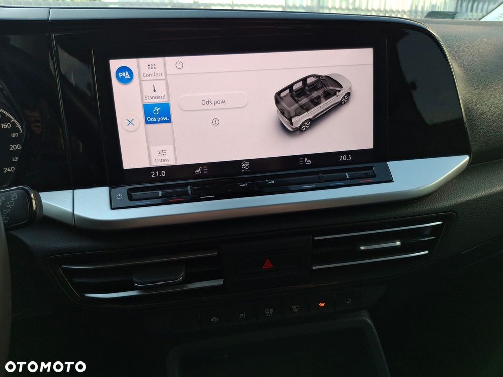 Ford Tourneo Connect - 21