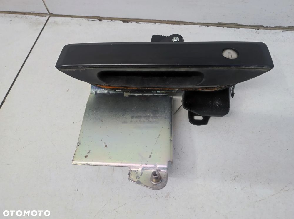 KLAMKA MIKROSTYK KLAPY BAGAŻNIKA VW TRANSPORTER T6 LIFT - 2