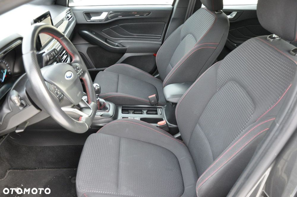 Ford Focus 1.5 EcoBlue Start-Stopp-System ST-LINE - 7