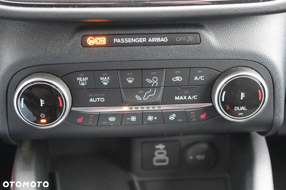 Ford Kuga 2.5 Duratec PHEV VIGNALE - 28