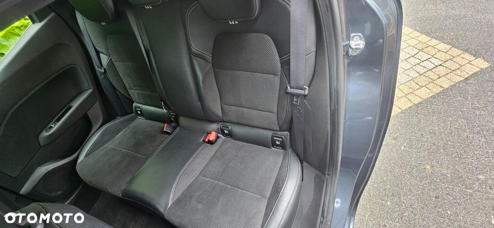 Renault Clio 1.0 TCe Intens - 19