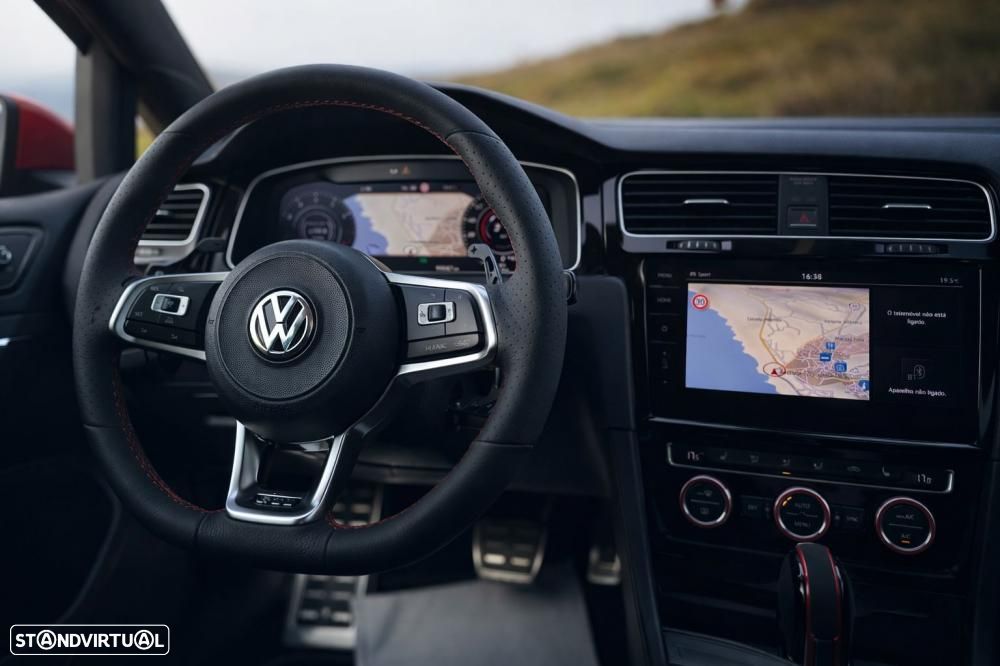 VW Golf 2.0 TSI GTI DSG - 14