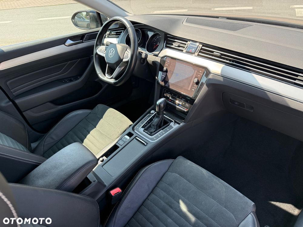 Volkswagen Passat 2.0 TDI SCR Highline DSG - 11