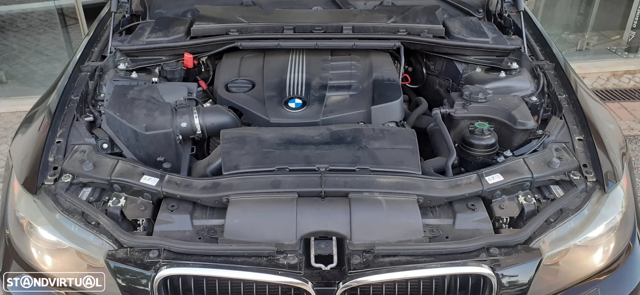 BMW 320 d DPF Touring Edition Sport - 24