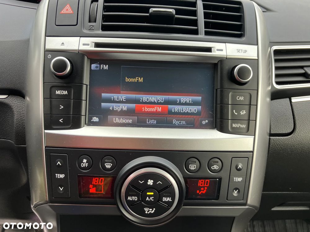 Toyota Verso 1.8 Sol - 27