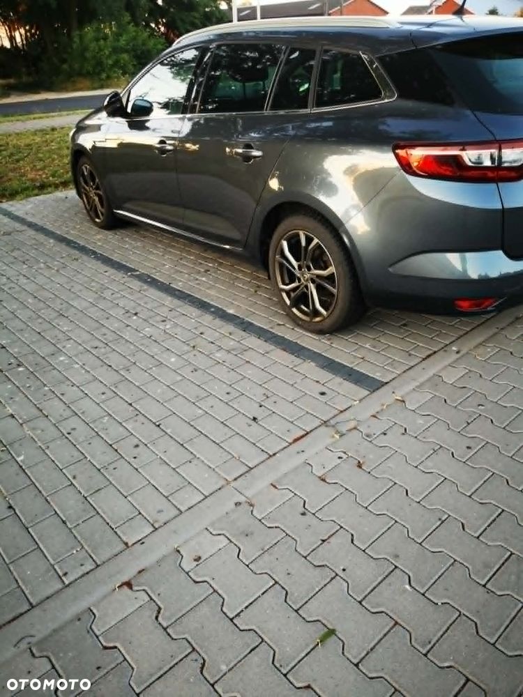 Renault Megane 1.7 Blue dCi Intens EDC - 8