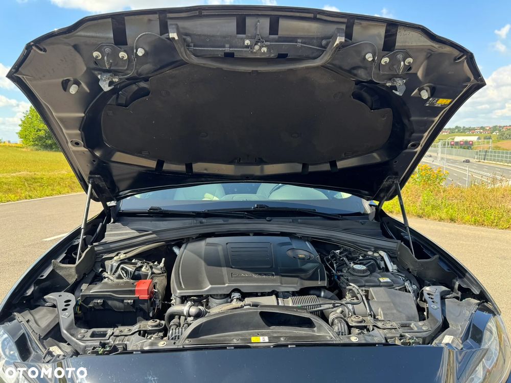 Jaguar F-Pace 2.0 i4P AWD Prestige - 18