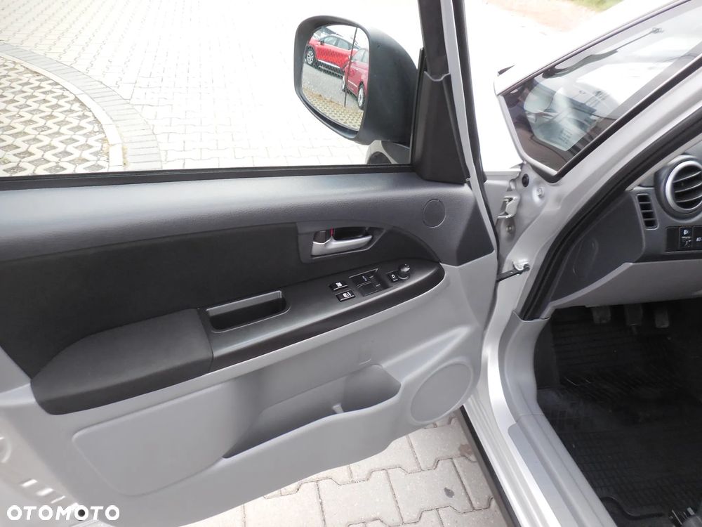 Suzuki SX4 - 16
