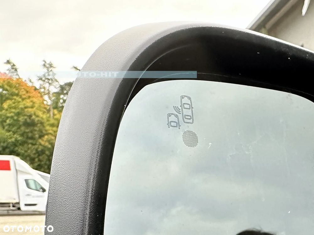 Opel Vivaro - 26