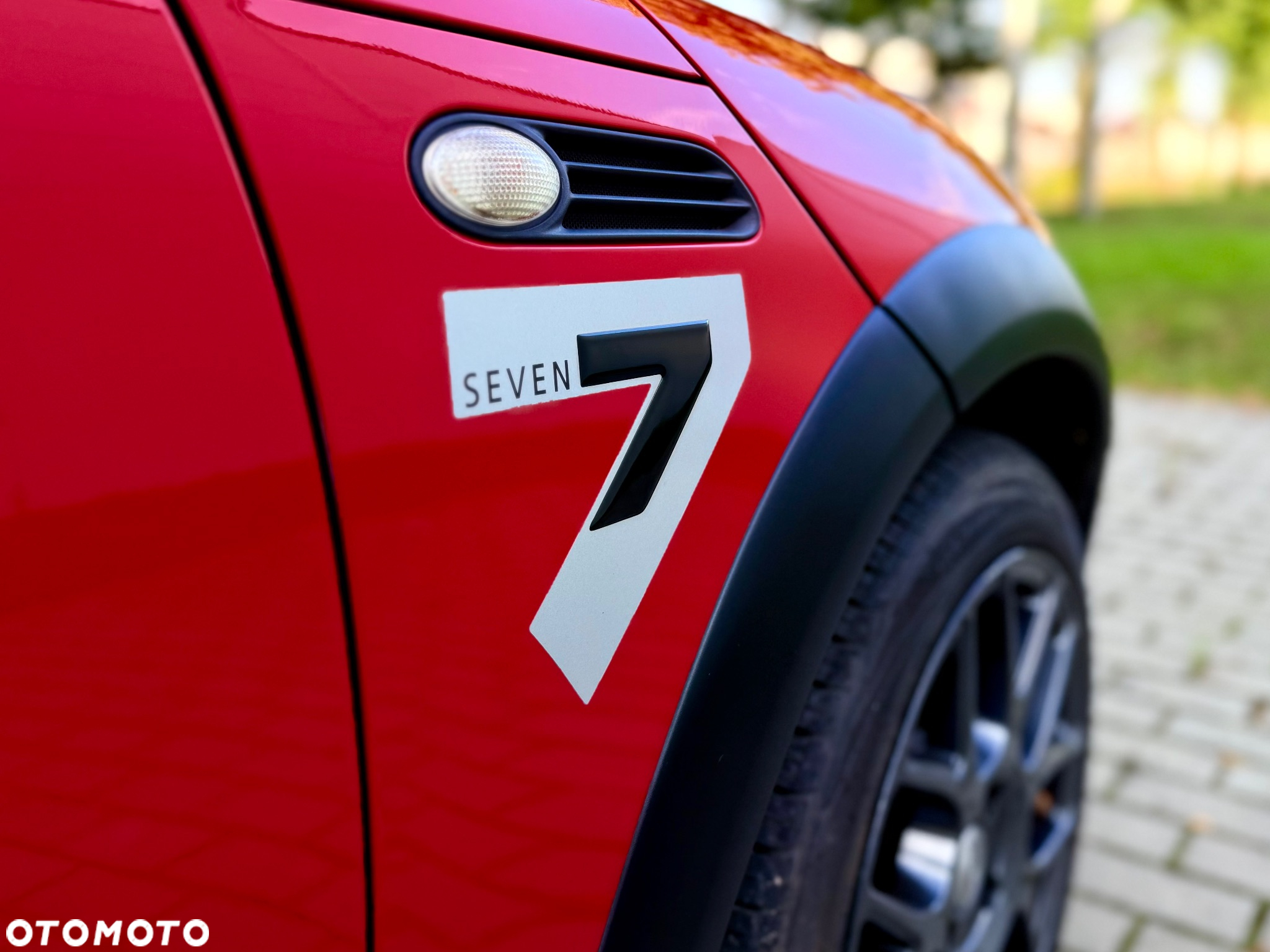 MINI ONE Seven - 23