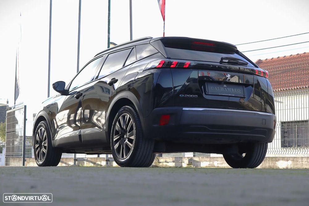 Peugeot e-2008 50 kWh GT - 10