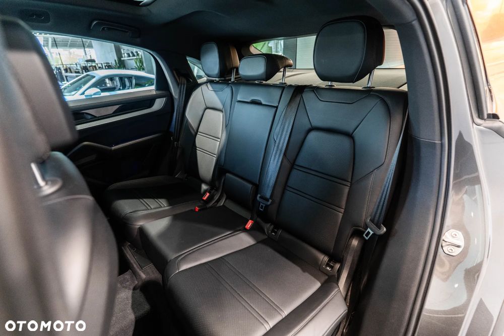 Porsche Cayenne E-Hybrid PHEV - 10