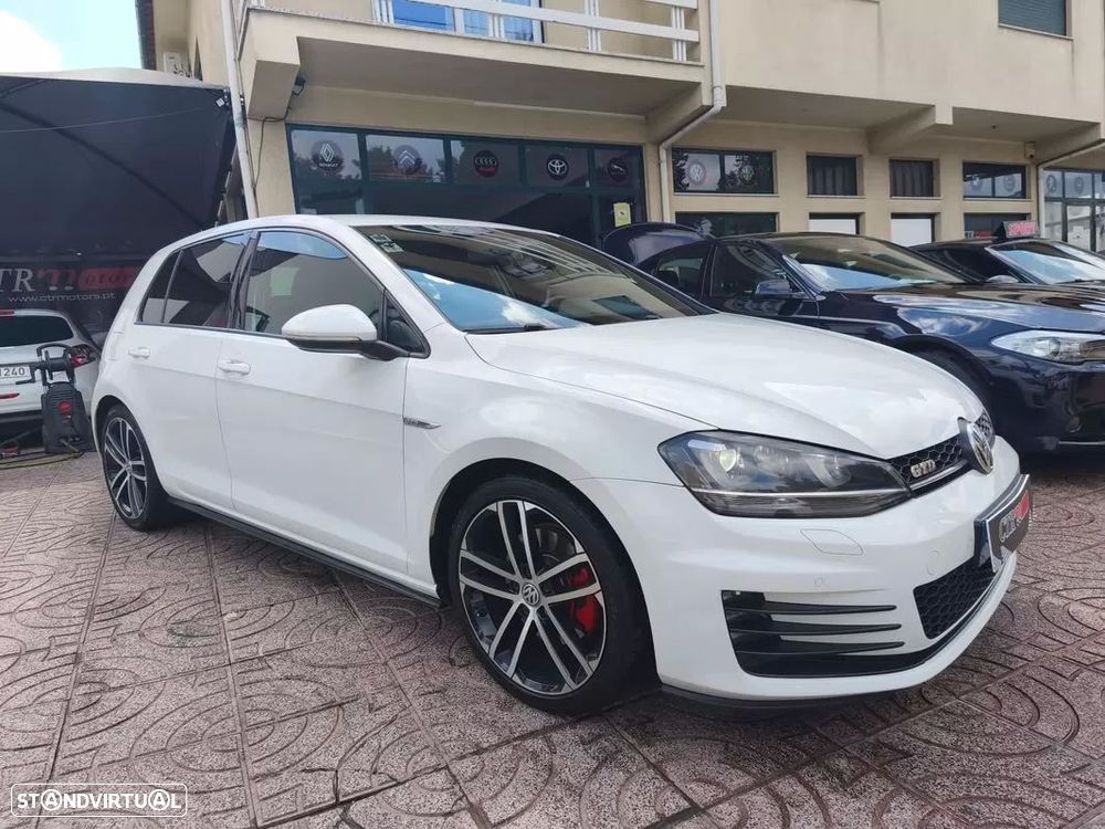 VW Golf 2.0 TDI GTD - 5