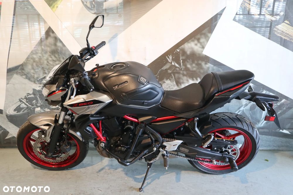 Kawasaki Z 650 - 16