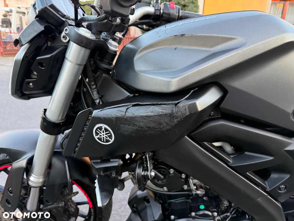 Yamaha MT - 19