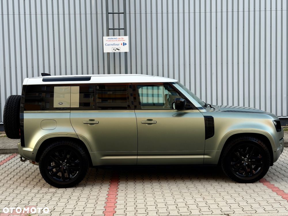 Land Rover Defender 110 D200 SE - 25