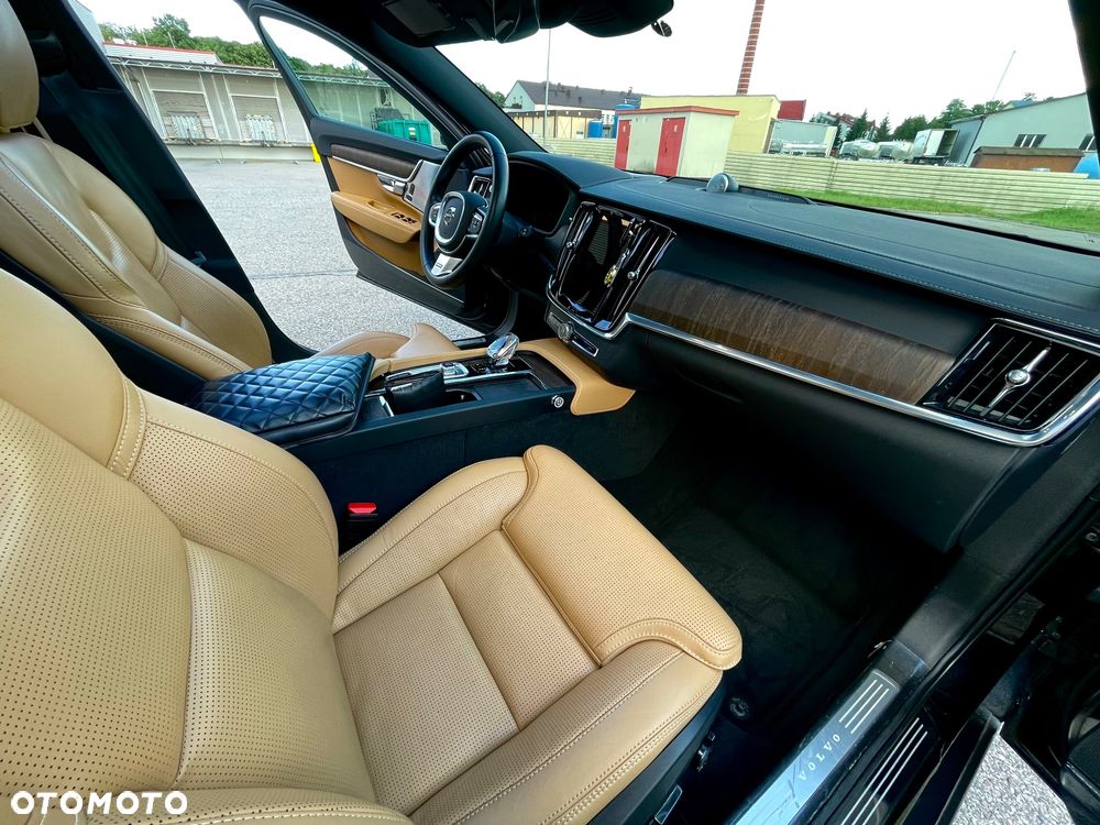 Volvo V90 B5 D AWD Ultimate Dark - 21