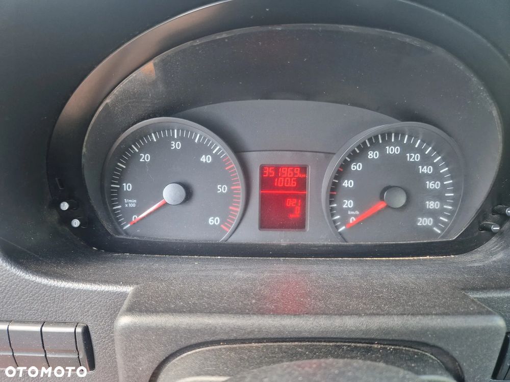 Volkswagen CRAFTER - 11