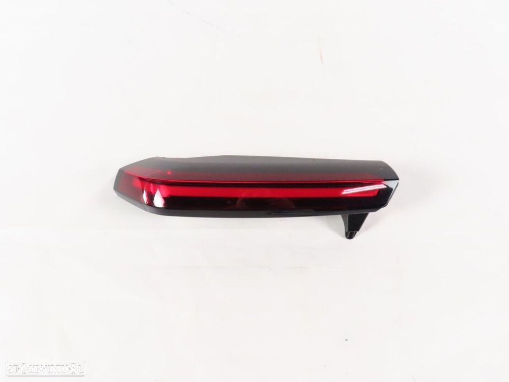 Farolim da mala Esquerdo Seminovo/ Original CITROEN C4 III (BA,BB/BC) 9831120680 - 1