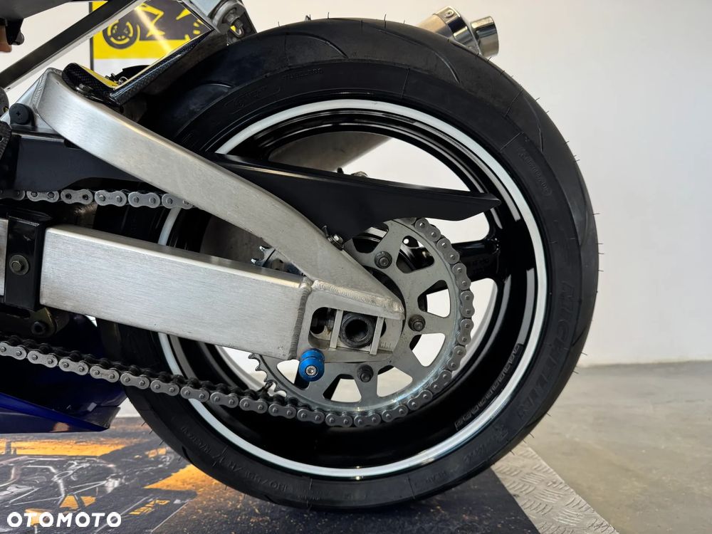 Yamaha R6 - 26