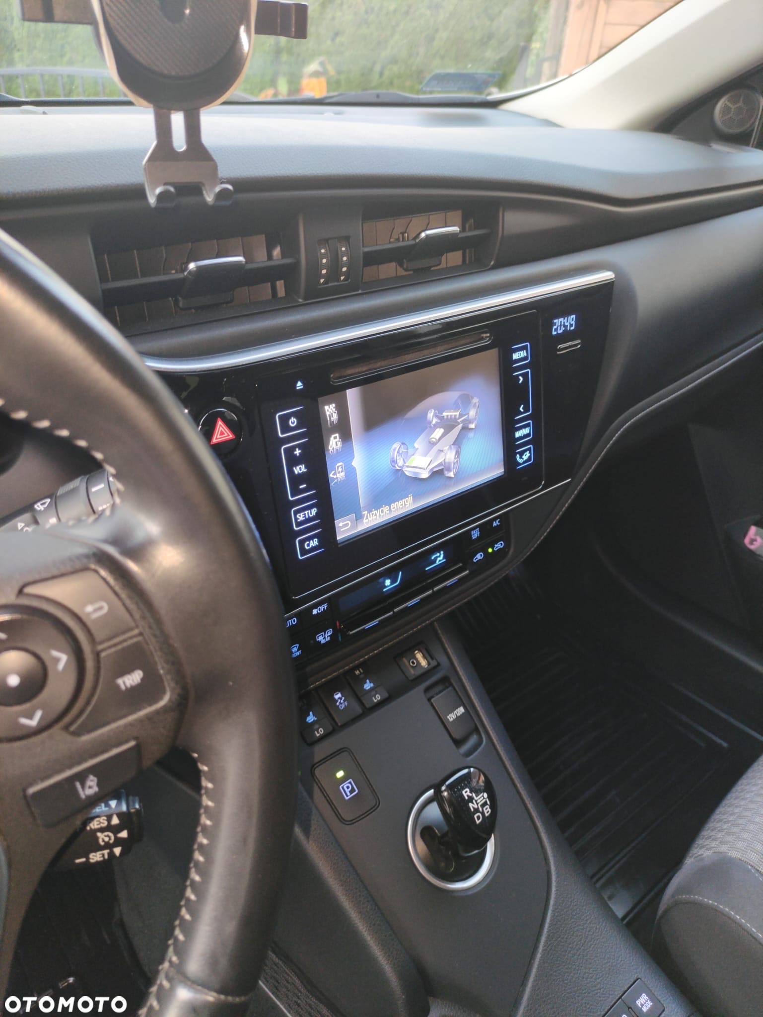 Toyota Auris Hybrid 135 Selection - 6