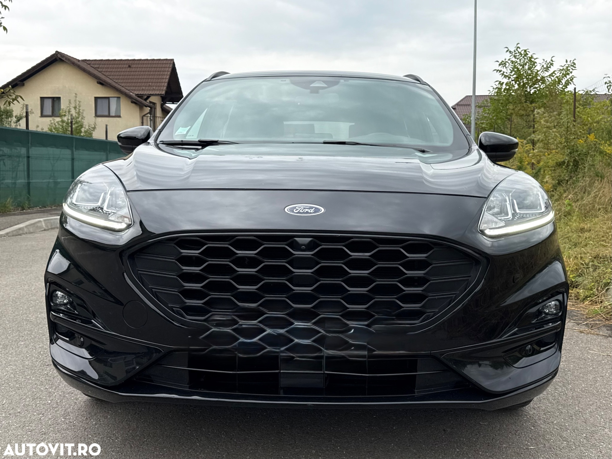 Ford Kuga 2.5 Duratec FHEV ST-LINE - 19