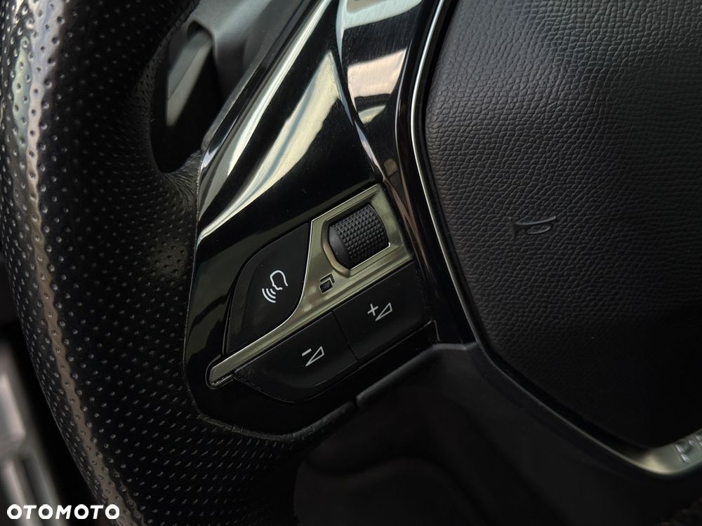 Peugeot 3008 BlueHDi 180 Stop & Start EAT8 GT - 15