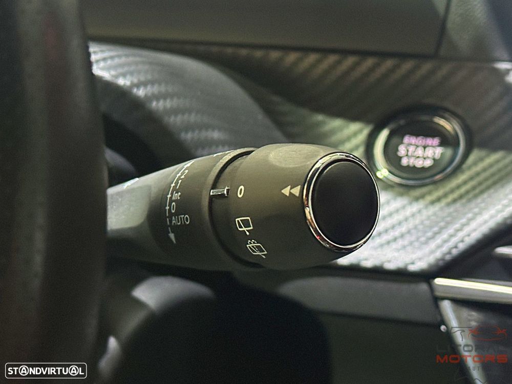 Peugeot 2008 1.2 PureTech GT EAT8 - 26