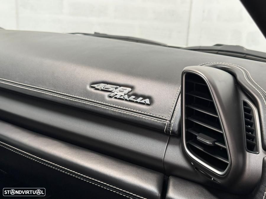 Ferrari 458 Italia - 33