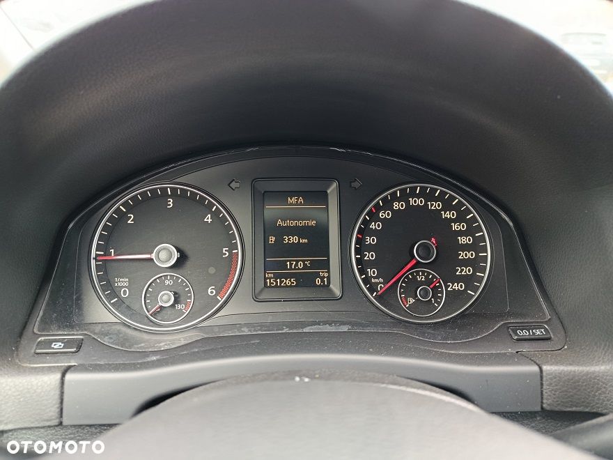 Volkswagen Golf Plus - 11