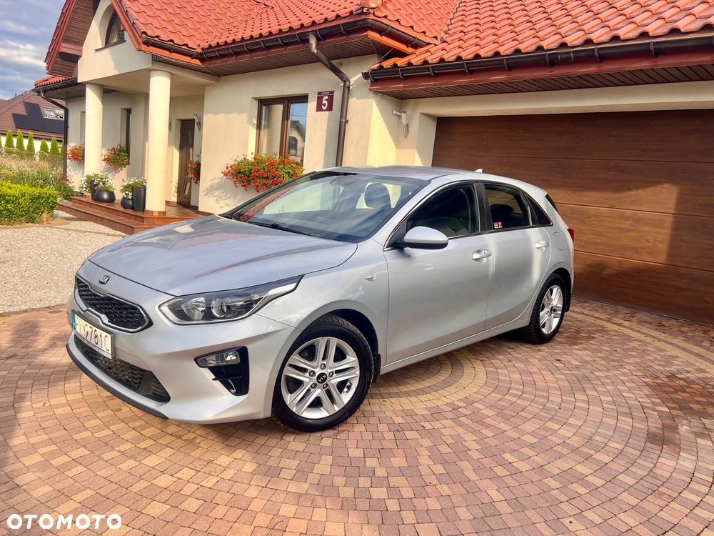 Kia Ceed 1.6 CRDi SCR L - 12