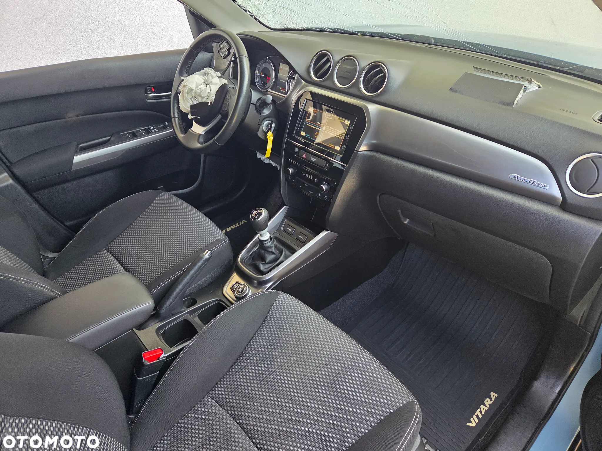 Suzuki Vitara - 10