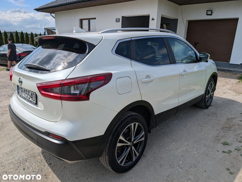 Nissan Qashqai 1.3 DIG-T Acenta DCT - 6