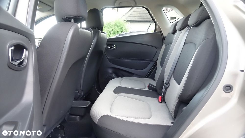 Renault Captur - 24