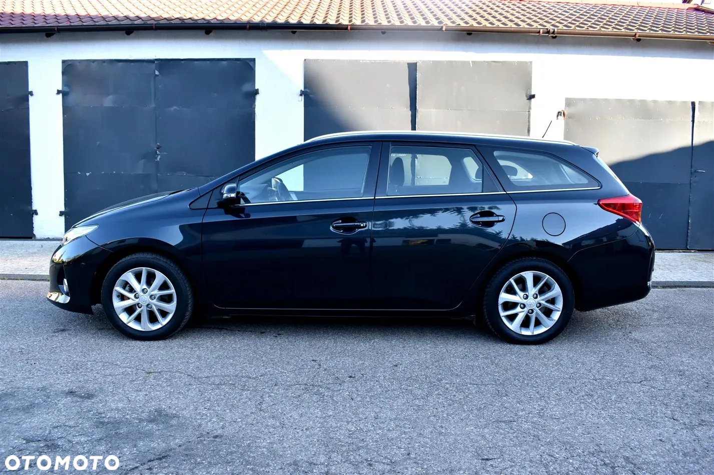 Toyota Auris 1.6 Sprint - 6
