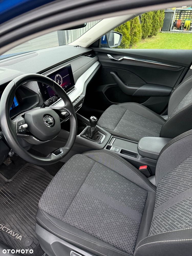 Skoda Octavia 1.5 TSI ACT Style - 8