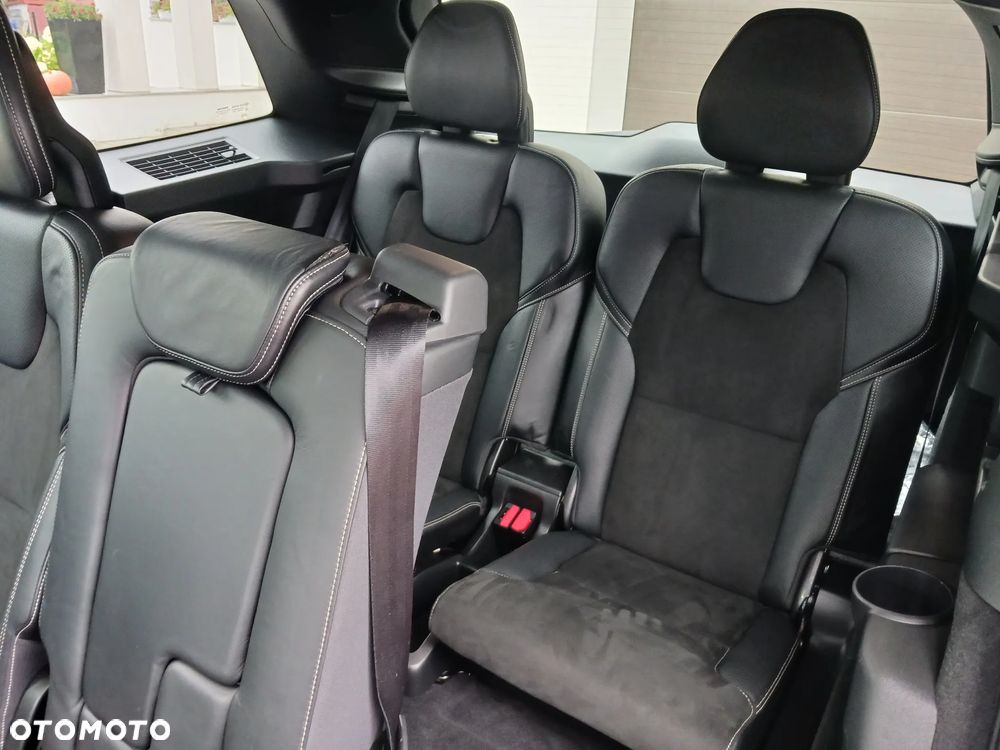 Volvo XC 90 T6 AWD R-Design 7os - 26
