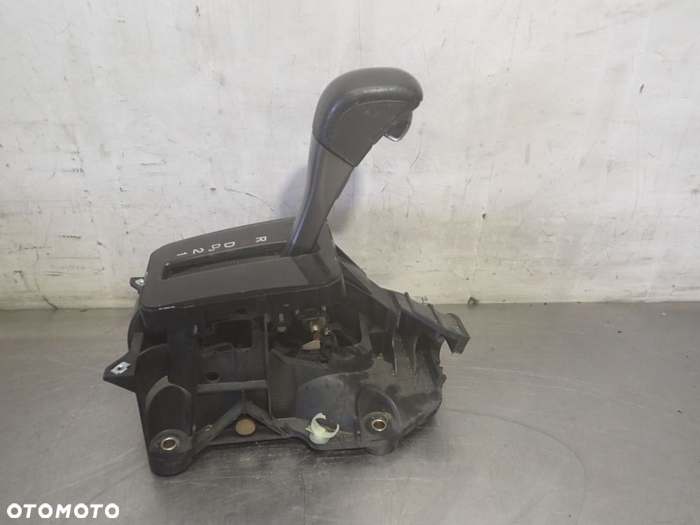 DŹWIGNIA ZMIANY BIEGÓW HONDA ACCORD VII 3.0VTEC - 3