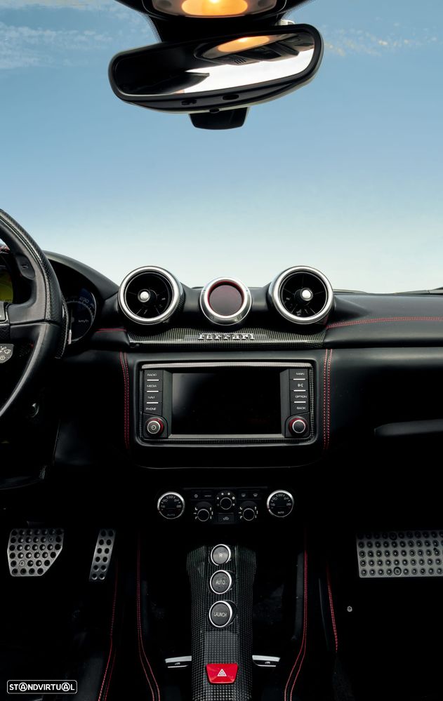 Ferrari California T — fotografia 35