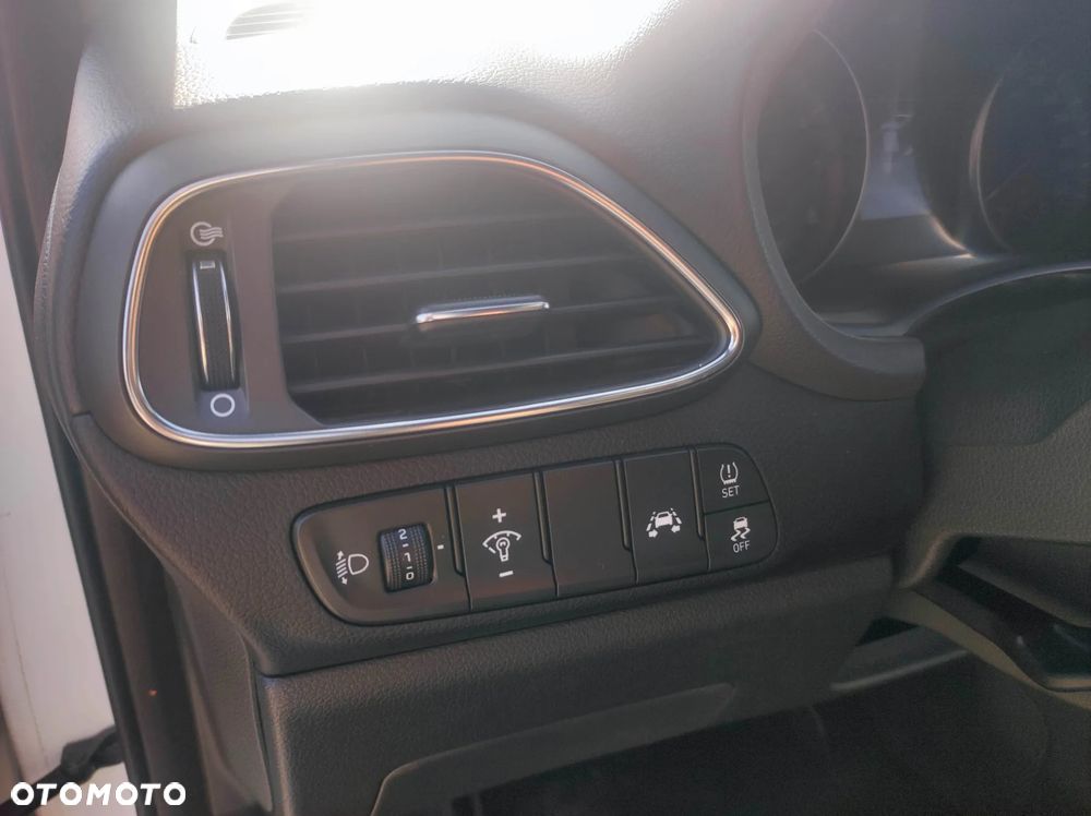 Hyundai i30 1.4 GET - 21