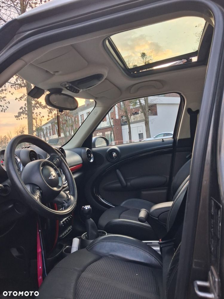 MINI Countryman Cooper D ALL4 - 13