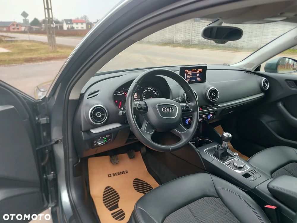 Audi A3 3-drzwiowe 1.4 TFSI Ambition - 13