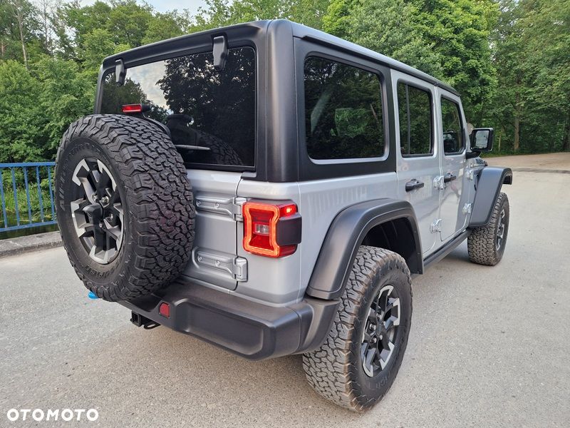 Jeep Wrangler - 5