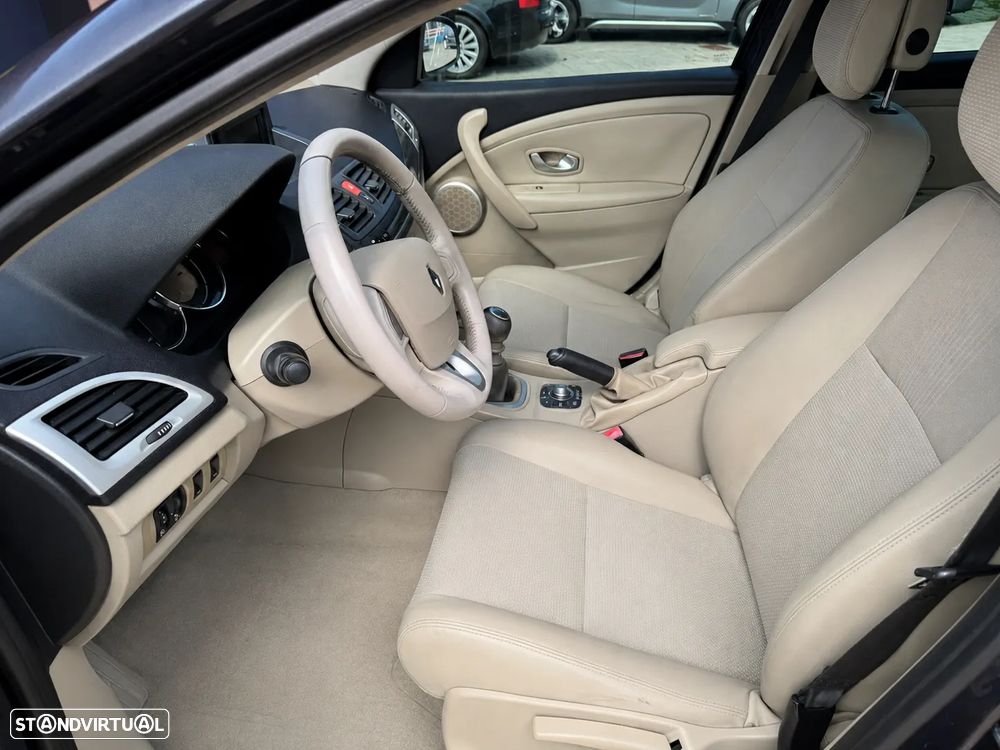 Renault Mégane Sport Tourer 1.5 dCi Luxe - 8