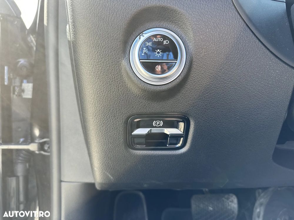 Mercedes-Benz C - 15