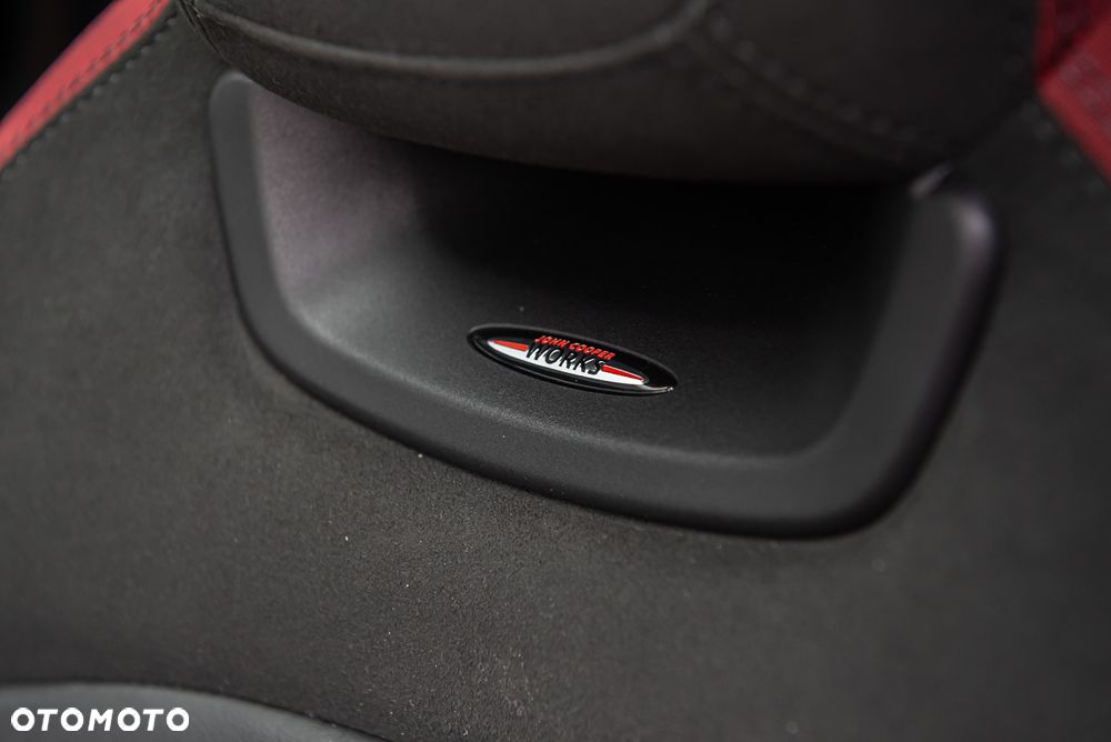 MINI John Cooper Works - 27