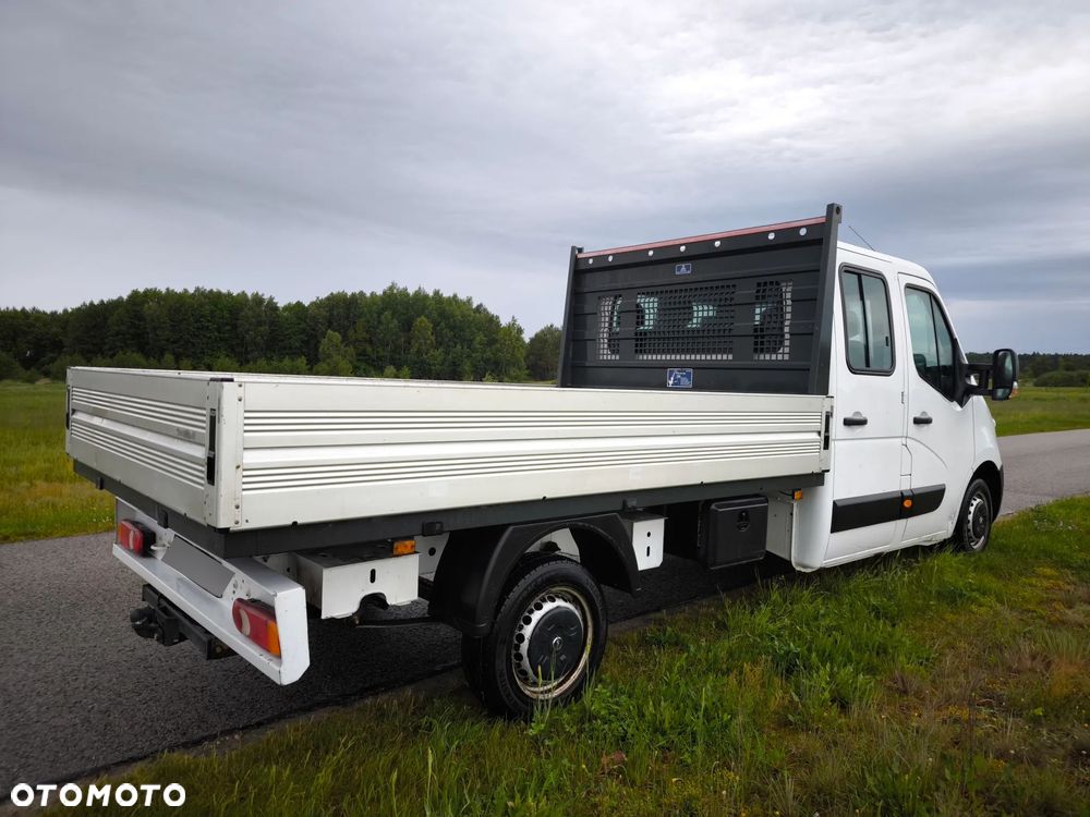 Opel Mowano - 4