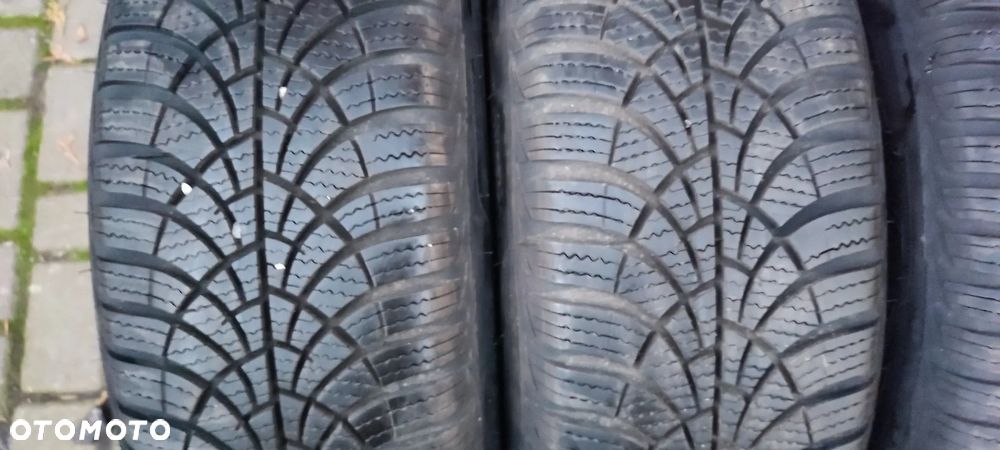 Opony Zimowe Goodyear UltraGrip 9+ 185/60/15 88T 4x6,7-7,7mm 2021r Bdb - 2