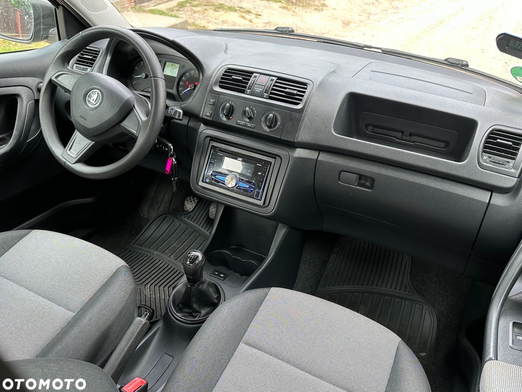 Skoda Fabia 1.2 TSI Active Plus - 26